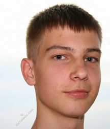 Leroy 5cea2f1c683af.jpg