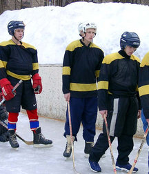 Making the team 5cecf47d82222.jpg