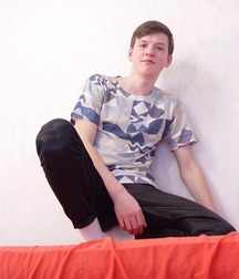 Ricky 3 5cf76b68edae9.jpg