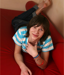 Tommy 1 5d05dfa4cbed1.jpg