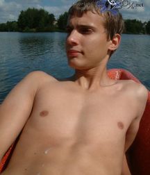 Tommy 3 5d073c531666d.jpg