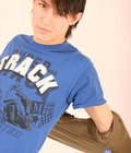 Max 5d09e7650d30f.jpg