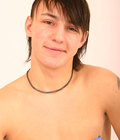 Max 5d09e8c84033d.jpg