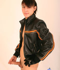 Max 5d09e9633d959.jpg