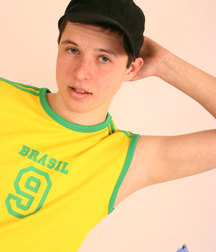 Simon A  5d0b2ae7be8d1.jpg