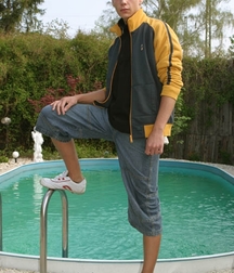 Abel 5d0de703679bc.jpg