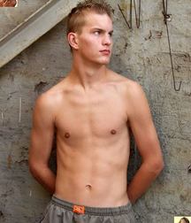 Andreas 5d10676a59de7.jpg