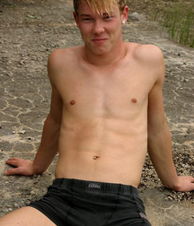Chris 5d106e17b4642.jpg