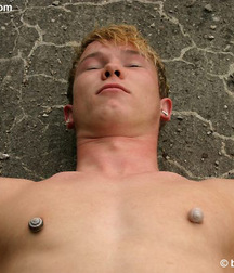 Chris 5d106e2624dff.jpg
