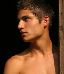 Claus 5d11d3f9afb0f.jpg
