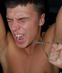Andre In Dungeon 5d14768294544.jpg