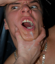 Andre In Dungeon 5d1478d426b03.jpg