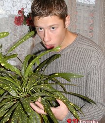 Andris 5d1479d937342.jpg
