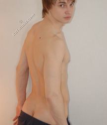 Bruno 5d1749637460a.jpg