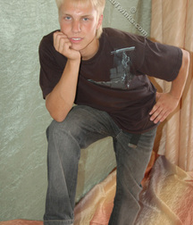 Delsin 5d186c4357768.jpg