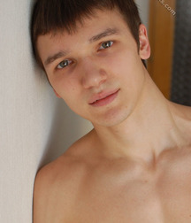 Gena 5d19badf4ad88.jpg