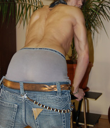 Klint 5d1b43182ad9a.jpg