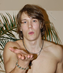 Klint 5d1b453d8b383.jpg