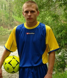 Maxim 2 5d25859053ef0.jpg