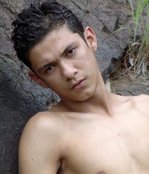 Rogelio 5d26f067ceae2.jpg