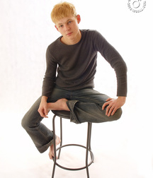 Willy  5d3558cf3931a.jpg