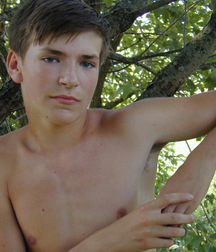 Ruslan 5d37ffc9ca495.jpg