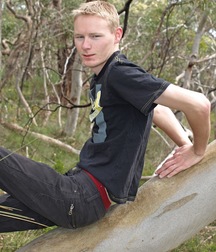 Ash 2 5d3bf6955e72d.jpg