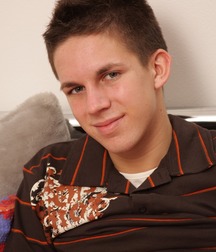 Vinny 5-1 5d45465a47049.jpg