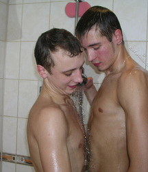 Ariel and Deni 5d47ce462321c.jpg