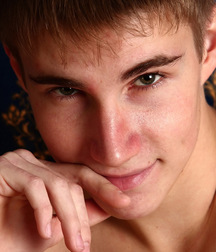 Wallis 5d4a7dee4f57c.jpg