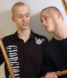 Aron and Artur 5d4fbdfbb5886.jpg