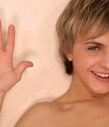 Larik 5d565c859dbeb.jpg