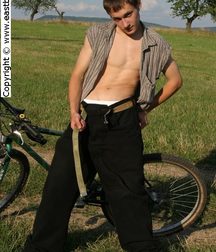 Danko 5d5f8d9a2c99a.jpg