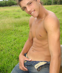 Jonathas 5d64c00c7296a.jpg