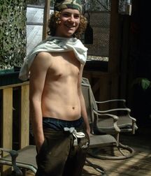 Richie 2 5d676ec5192aa.jpg