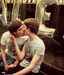 Loving Couples 57c38aecb20b0.jpg