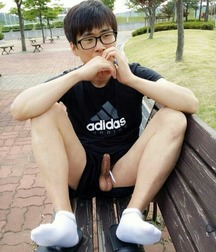 Dozen Twinks 1 5c5adf747d9b8.jpg