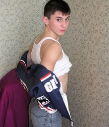 Scott,a cute lil' twink.And what a crank! 5bbd3633253d7.jpg
