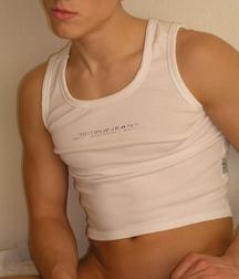 Uploaded by:noclam 5bbd3f8ded977.jpg