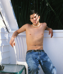 Sabastian ,hot twink. 5d5c0129e292e.jpg