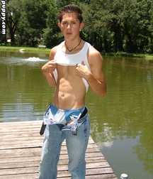 Jonathon Big Toy!! 5e7a72be33988.jpg