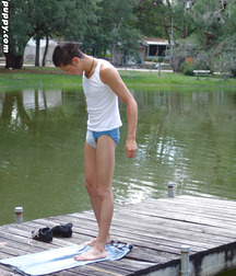 Jonathon Big Toy!! 5e7a73ed3b0d6.jpg