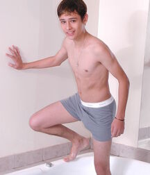 Benjamin Hott twinkie gay tube !!!! 6068f77d40267.jpg