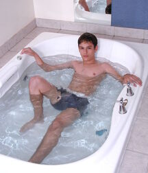 Benjamin Hott twinkie gay tube !!!! 6068f782ed84d.jpg