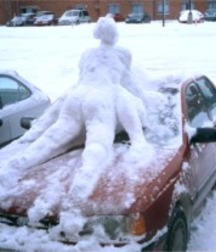 Shower Guy and Snow Peni 55920ac8de15d.jpg