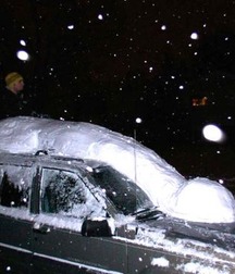 Shower Guy and Snow Peni 55920acc80c0d.jpg