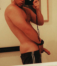 Shower Guy and Snow Peni 55920ad1b42fe.jpg