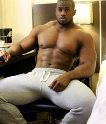 Hot Muscle Hunks 582eb5dea8606.jpg