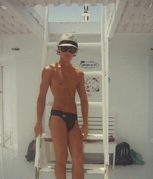 Speedos 29 55cf4ed8988bb.jpg