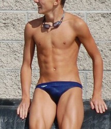 Speedos 30 55f9a761a5d2a.jpg